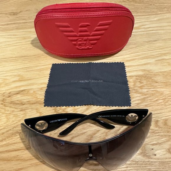 Armani Sunglasses (EA 9345/S) - Picture 7 of 7